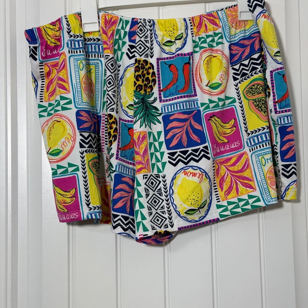 Colorful Tropical Print sleep shorts 2X Joyspun